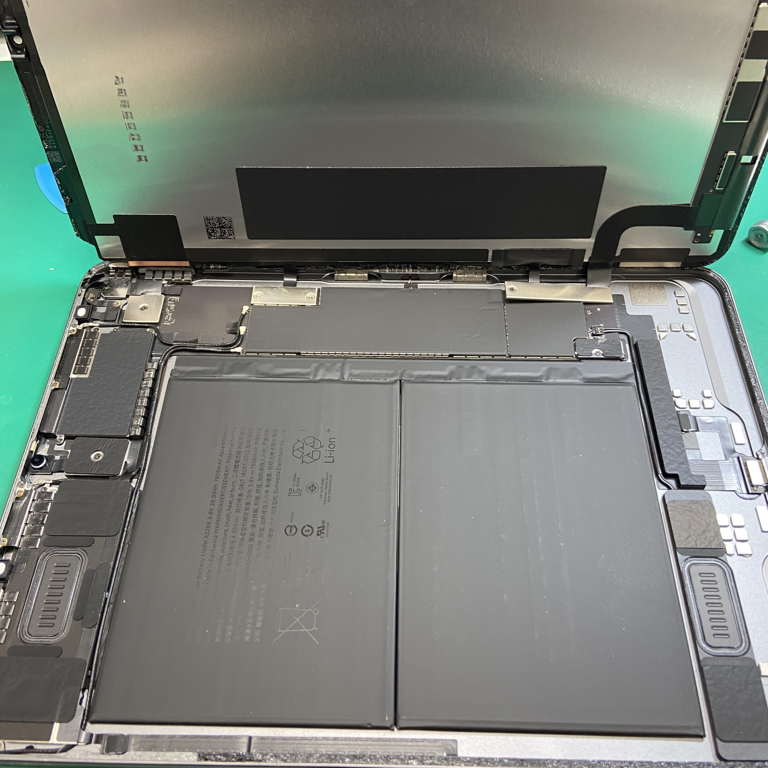 iPadAir４の画面修理を承りました！ | iPhone修理アイサポ 修理事例